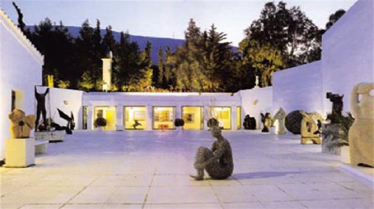 Το Μουσείο Βορρέ Καταγγέλλει, Αλλά και Ελπίζει